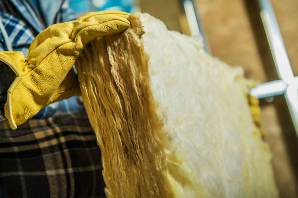 Best Spray Foam Insulation in Struthers, OH